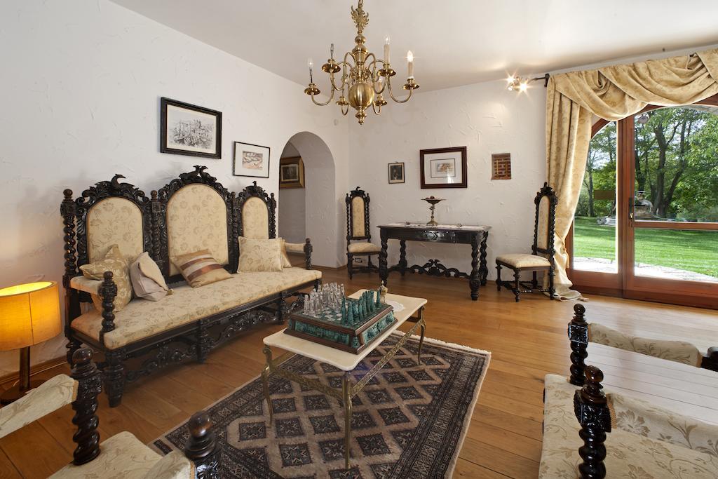 Villa Castello Rausch Valkarin Esterno foto