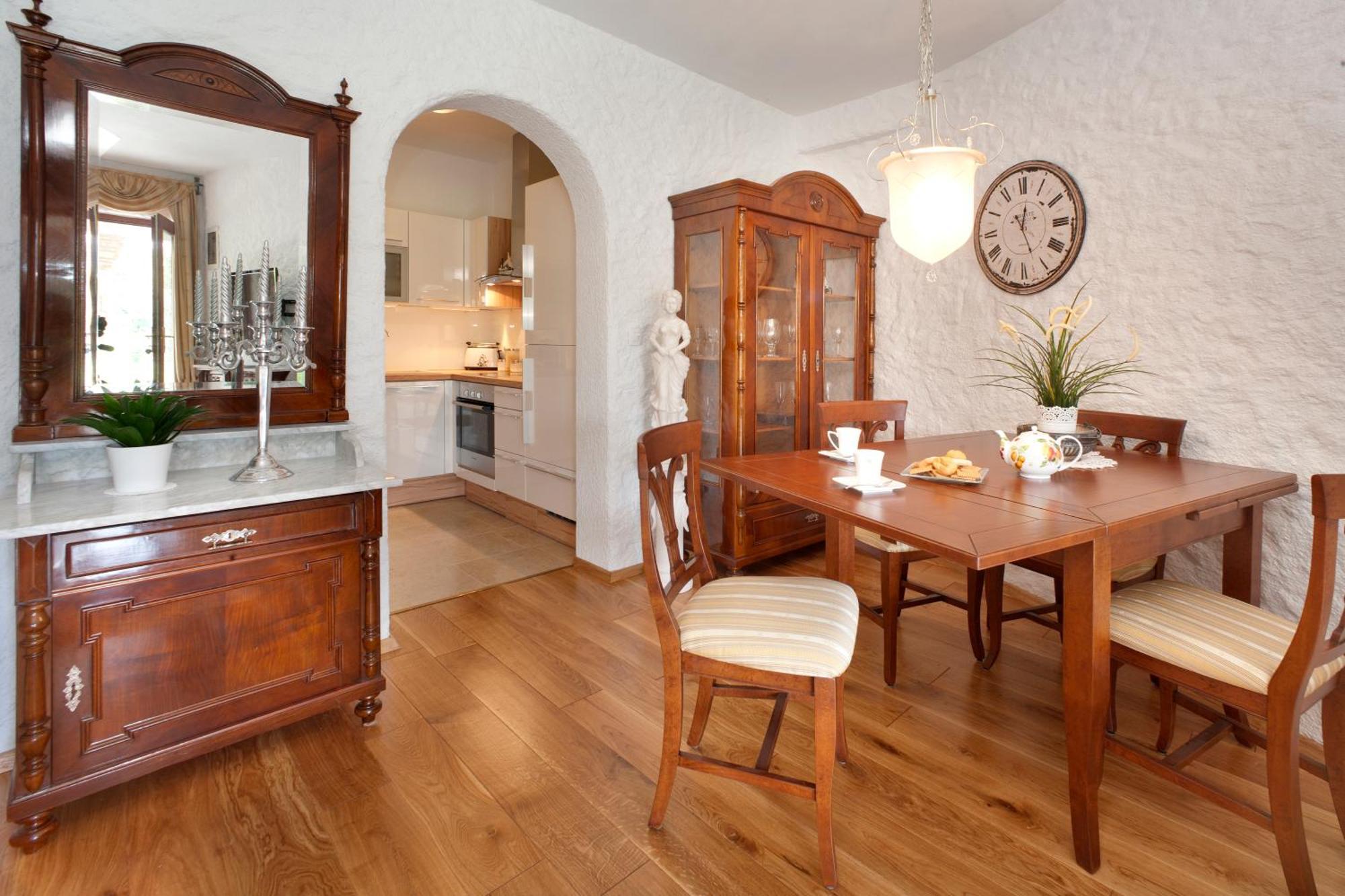 Villa Castello Rausch Valkarin Esterno foto
