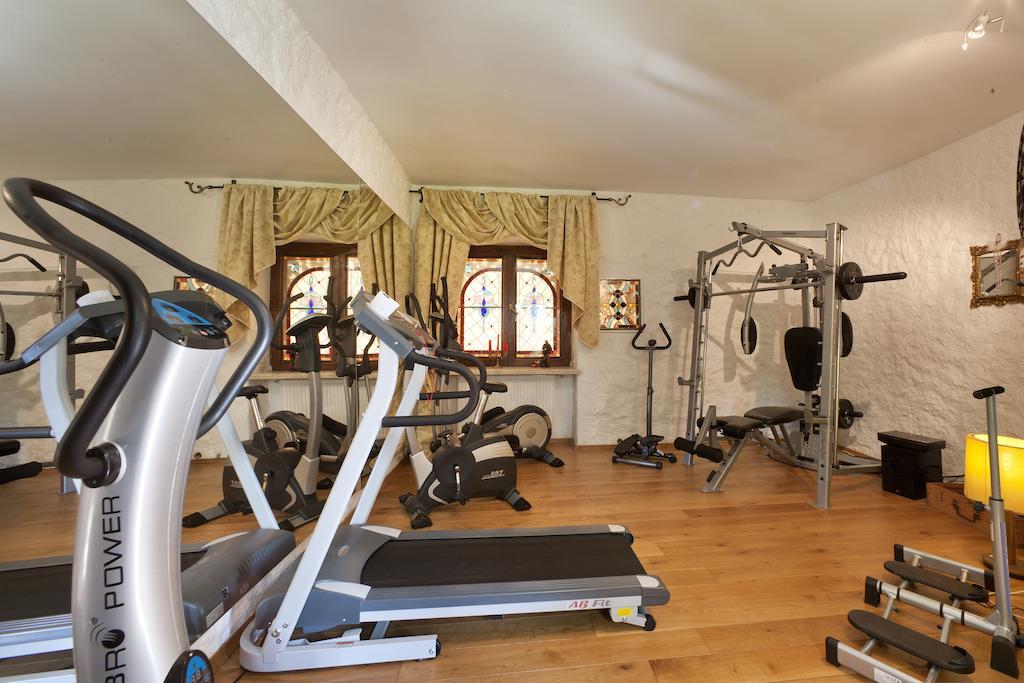 Villa Castello Rausch Valkarin Esterno foto