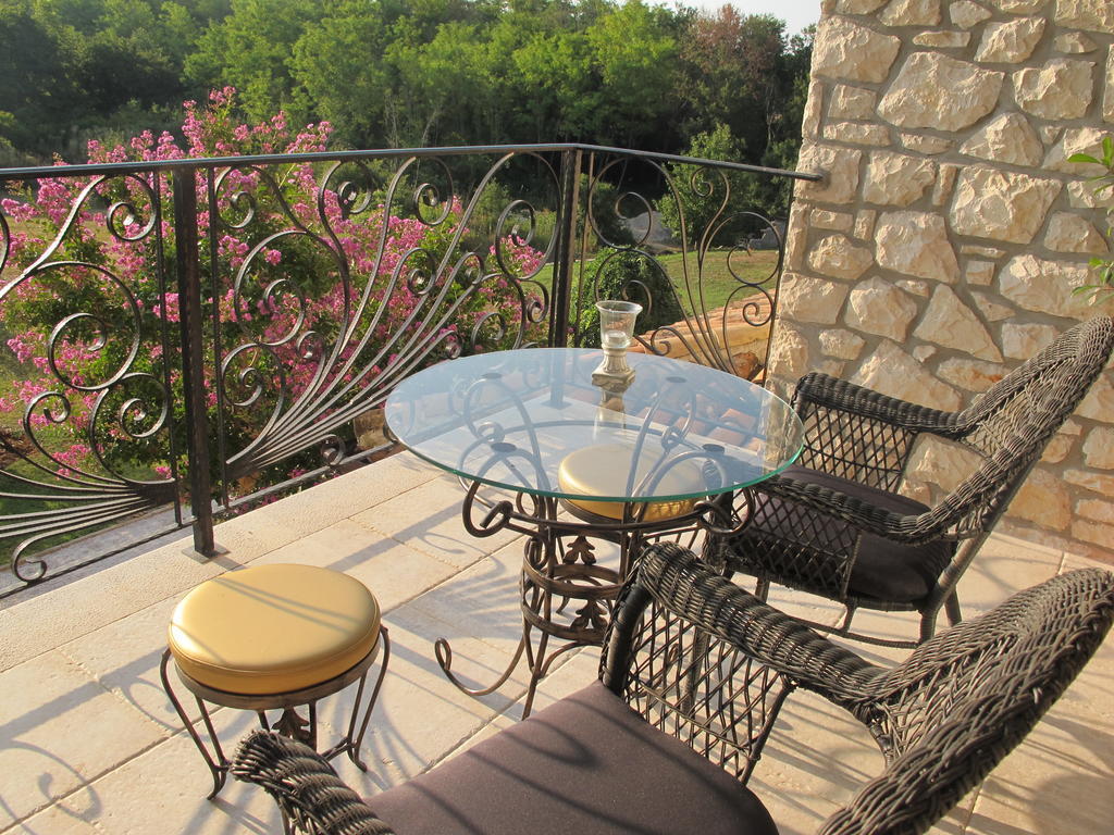 Villa Castello Rausch Valkarin Esterno foto